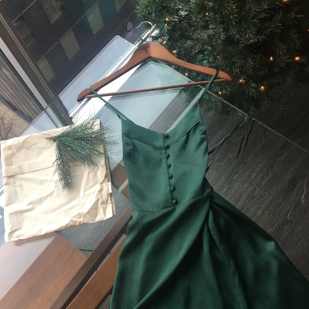 Gaala Amandine Silk Dress in Dark Green Size 34